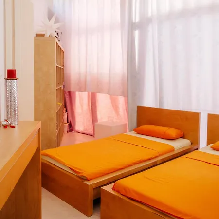 Apartament Villeni Panorama Oktonia